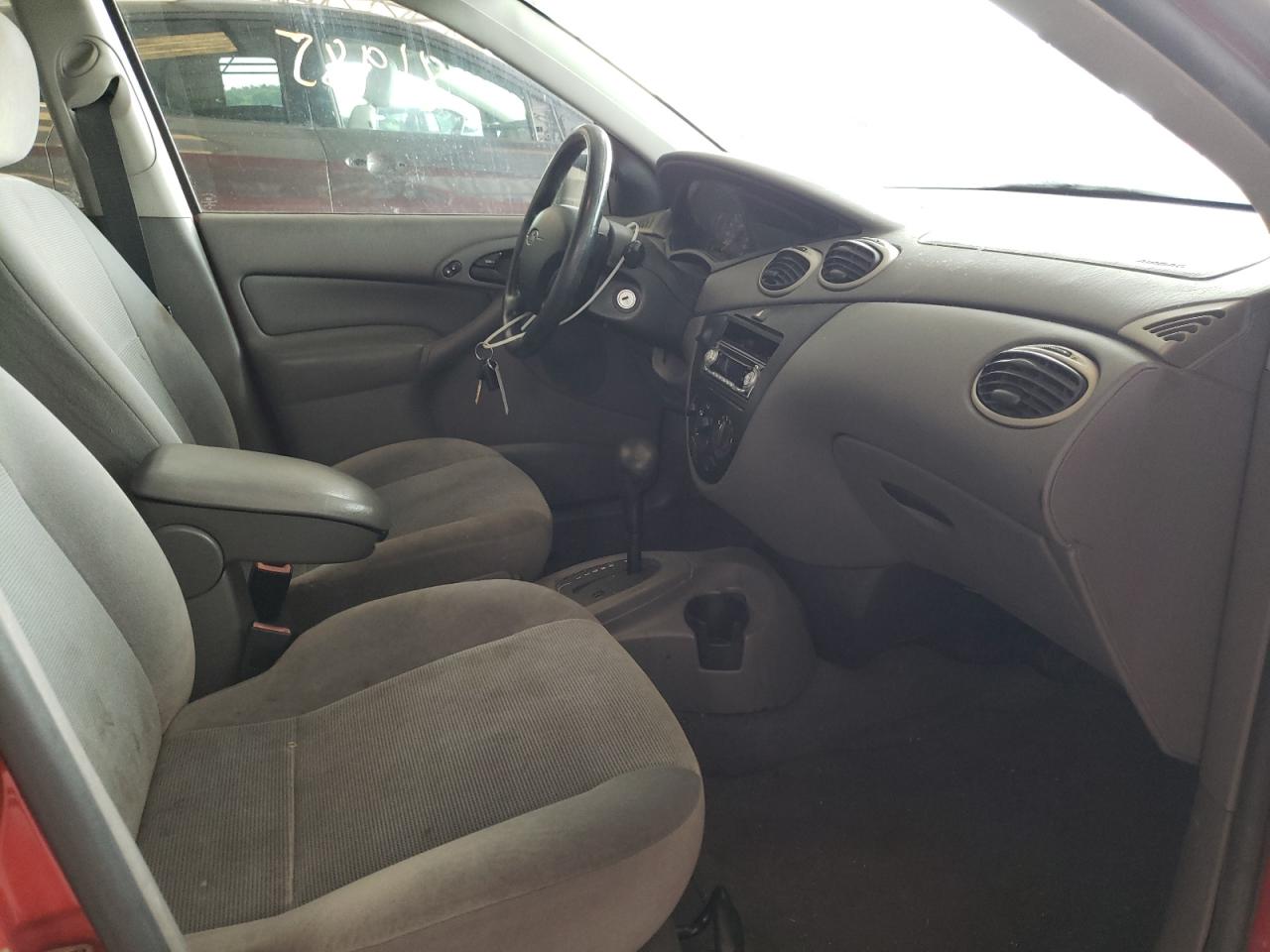 Photo 5 from auction – 2002 FORD FOCUS SE with VIN 1FAFP343X2W281791