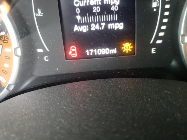 Photo 8 from auction – 2015 JEEP RENEGADE L with VIN ZACCJBBT1FPB81870