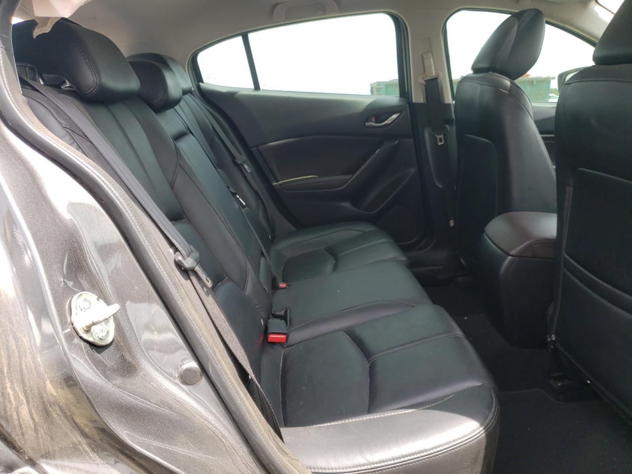 Photo 16 from auction – 2018 MAZDA 3 TOURING with VIN 3MZBN1L30JM161515
