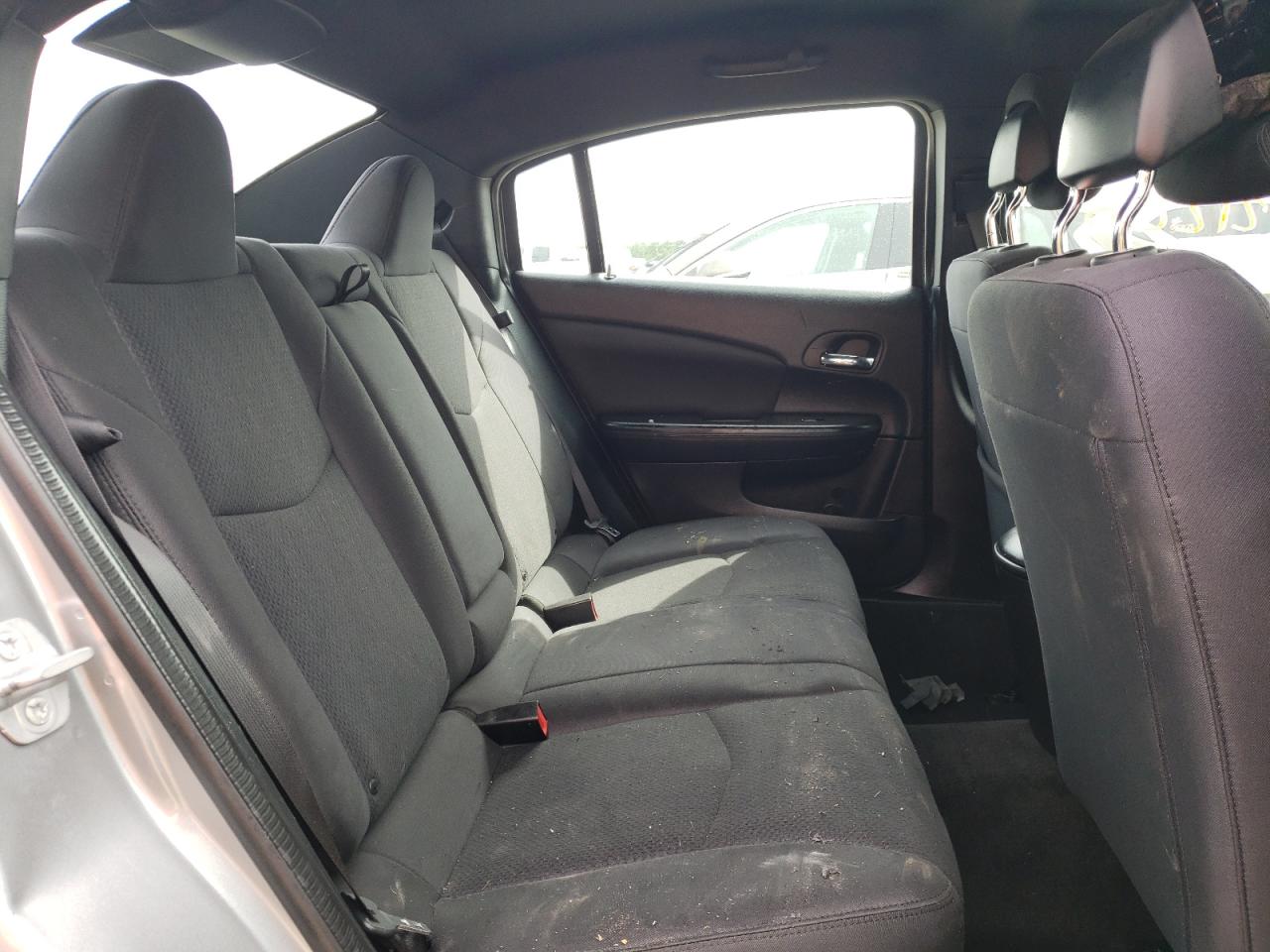 Photo 6 from auction – 2014 CHRYSLER 200 LX with VIN 1C3CCBAB3EN207156