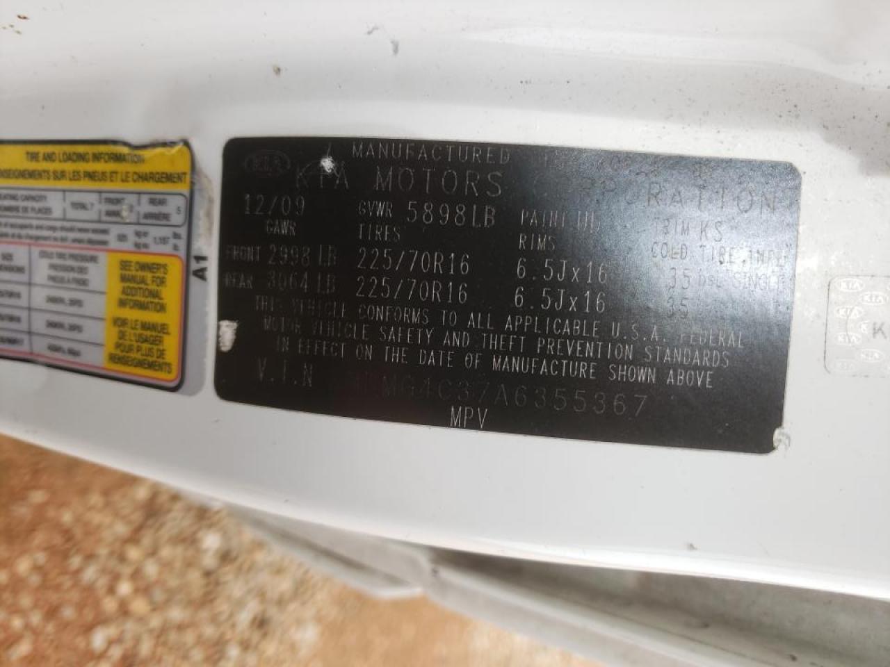 Photo 10 from auction – 2010 KIA SEDONA with VIN KNDMG4C37A6355367