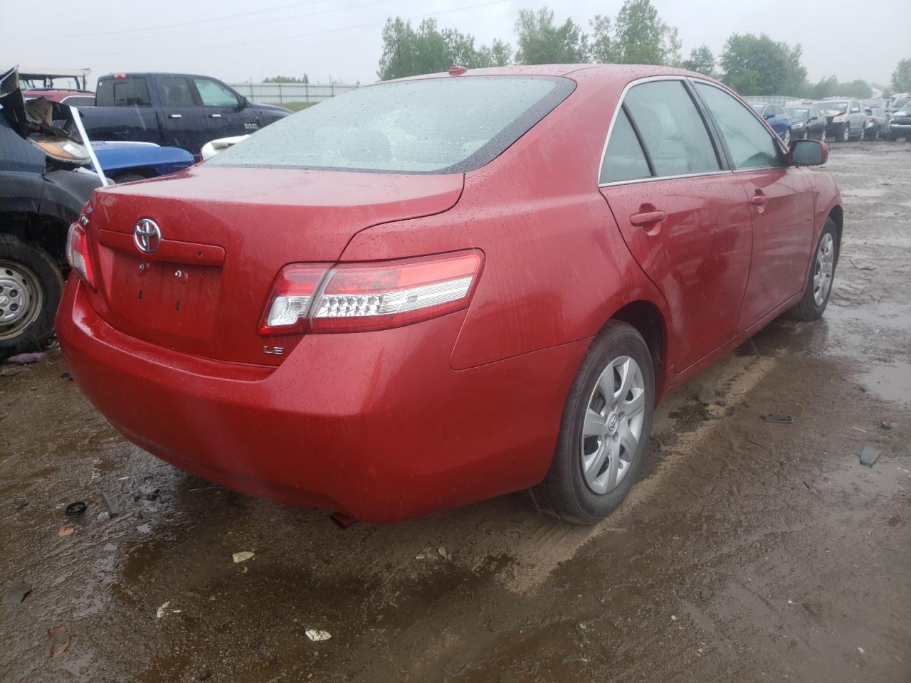Photo 4 from auction – 2011 TOYOTA CAMRY with VIN 4T1BF3EK0BU175505