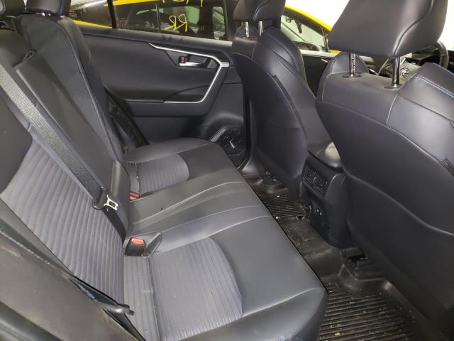 Photo 6 from auction – 2020 TOYOTA RAV4 XSE with VIN JTMEWRFV3LD526924