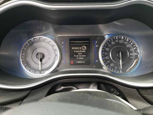 Photo 2 from auction – 2015 CHRYSLER 200 LIMITE with VIN 1C3CCCAB6FN653938