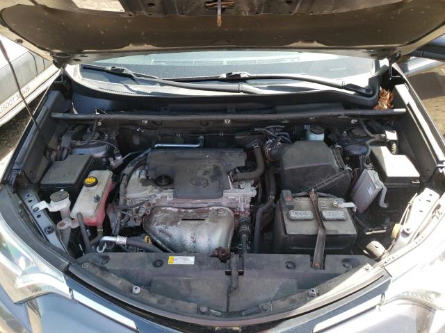 Photo 7 from auction – 2016 TOYOTA RAV4 LE with VIN 2T3BFREV5GW533032