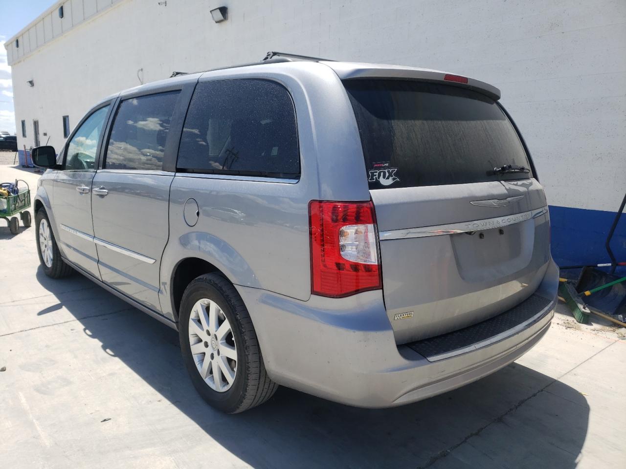 Photo 3 from auction – 2013 CHRYSLER TOWN & COU with VIN 2C4RC1BG0DR720330