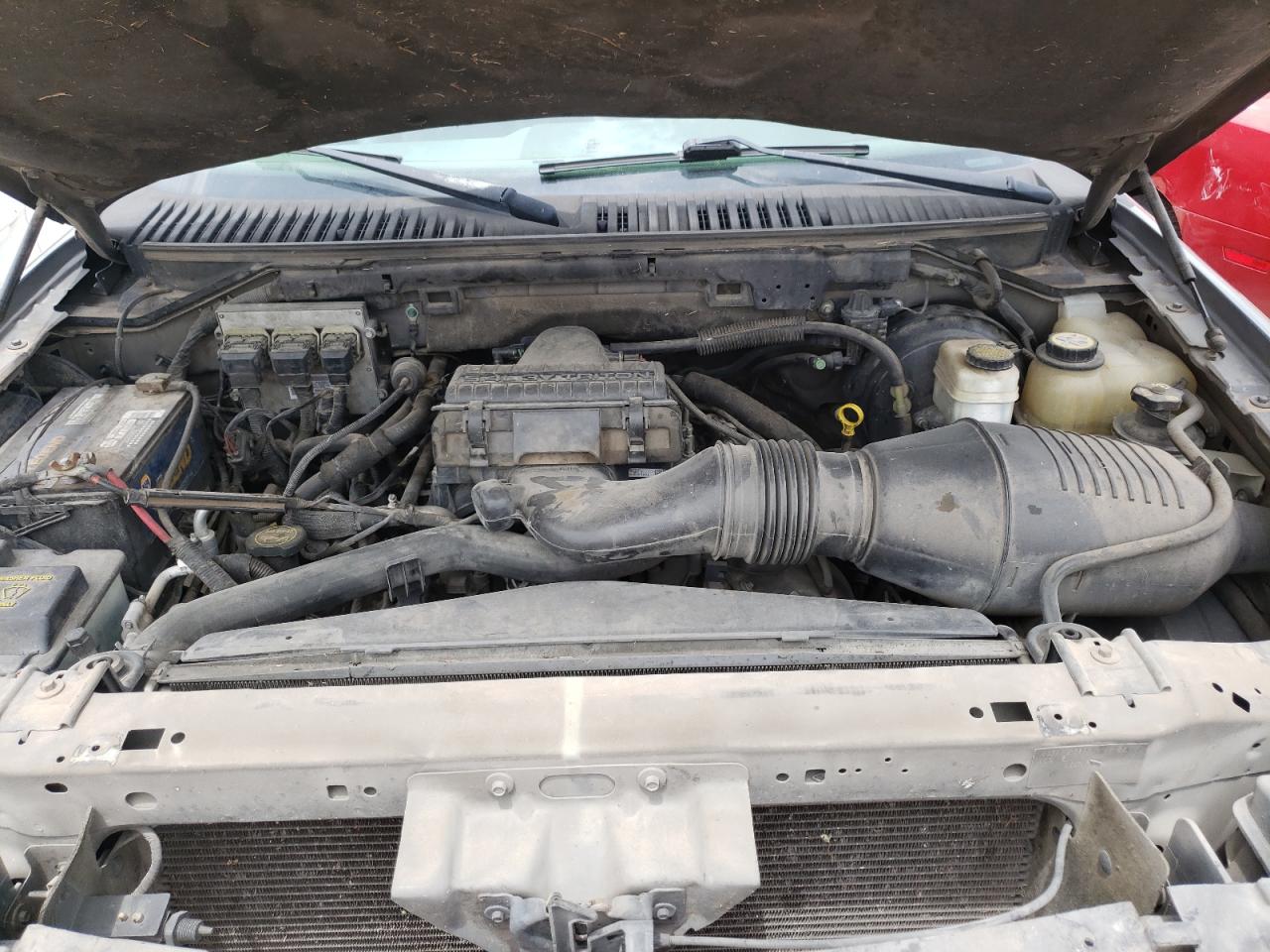 Foto 7 de la subasta – 2005 FORD EXPEDITION con VIN 1FMPU15505LA61542