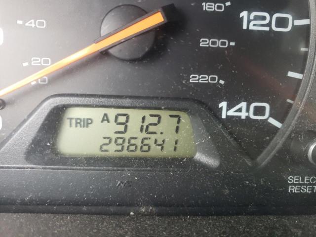 Photo 3 from auction – 2002 HONDA ODYSSEY EX with VIN 5FNRL18672B003317