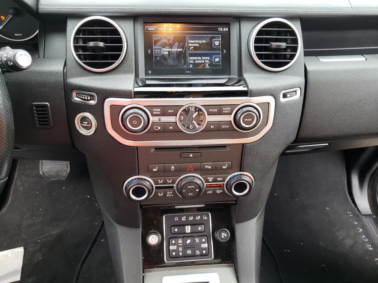 Photo 20 from auction – 2016 LAND ROVER LR4 HSE LU with VIN SALAK2V64GA802734