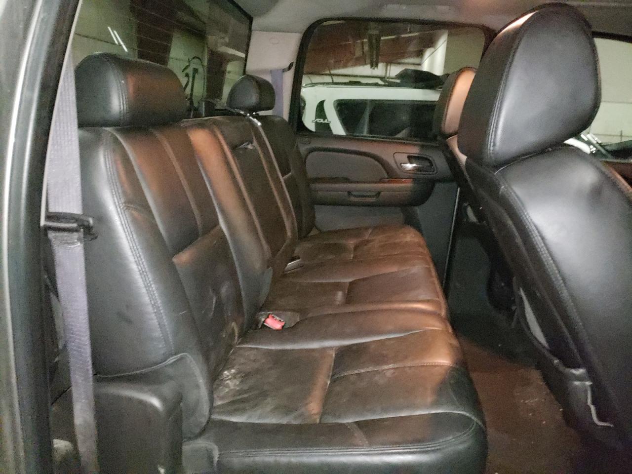 Photo 6 from auction – 2008 GMC SIERRA K15 with VIN 2GTEK13M181185566