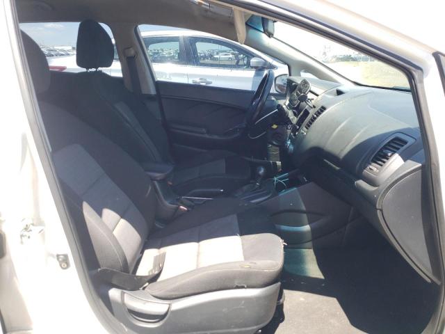 Photo 5 from auction – 2016 KIA FORTE EX with VIN KNAFX5A82G5633097