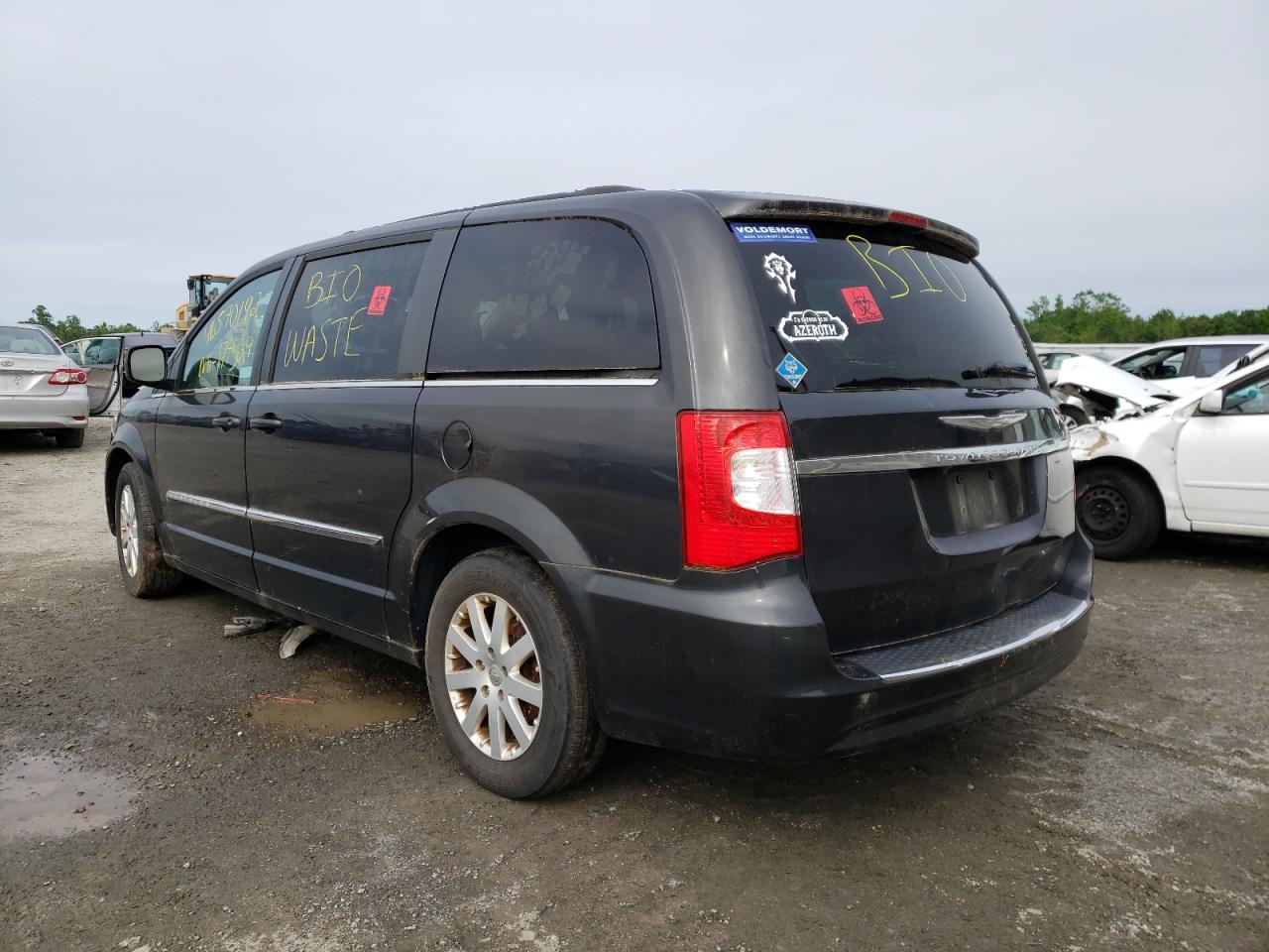 Photo 3 from auction – 2011 CHRYSLER TOWN & COU with VIN 2A4RR8DG0BR618134