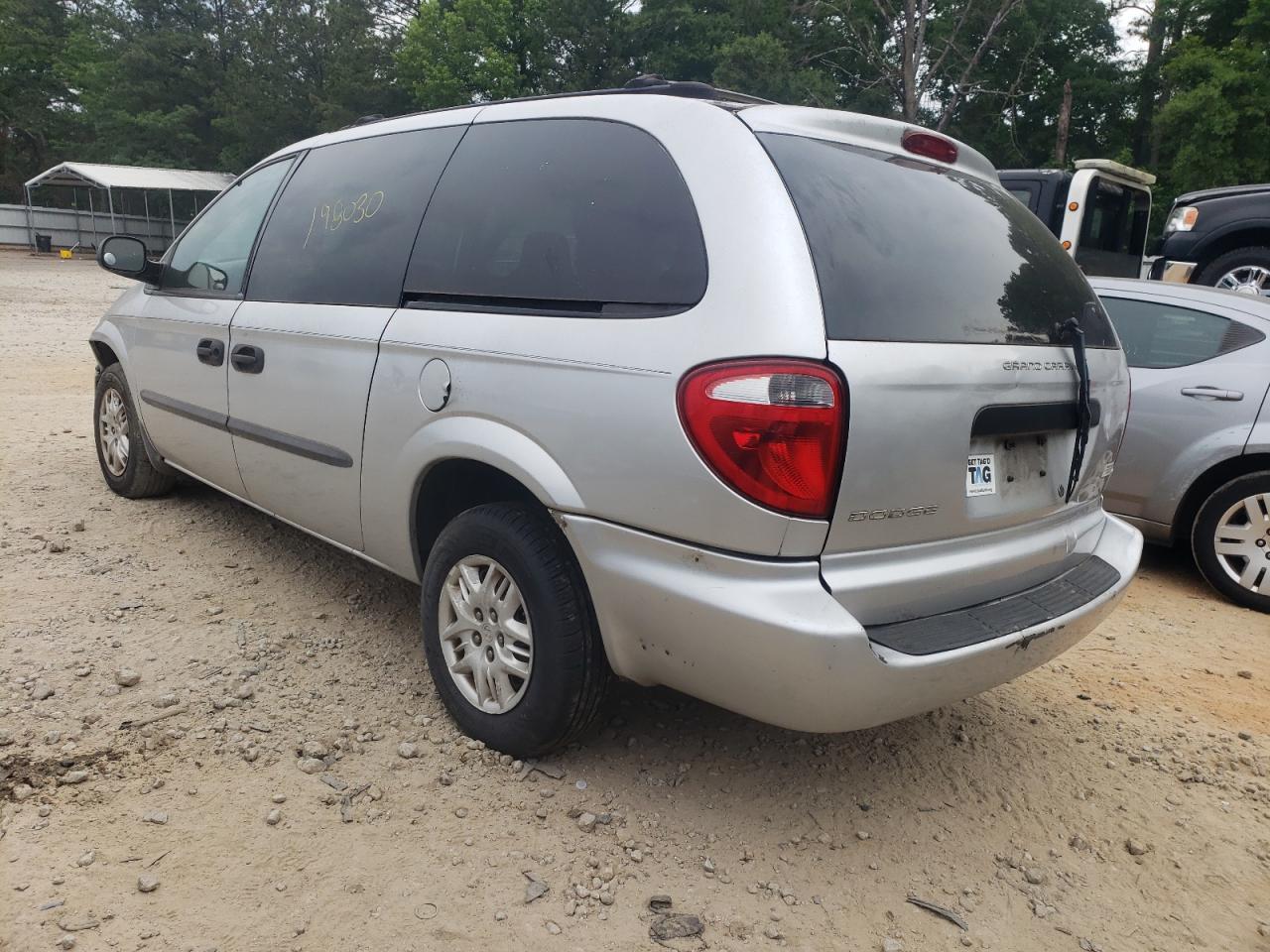 Photo 3 from auction – 2004 DODGE GRAND CARA with VIN 1D4GP24R84B581789