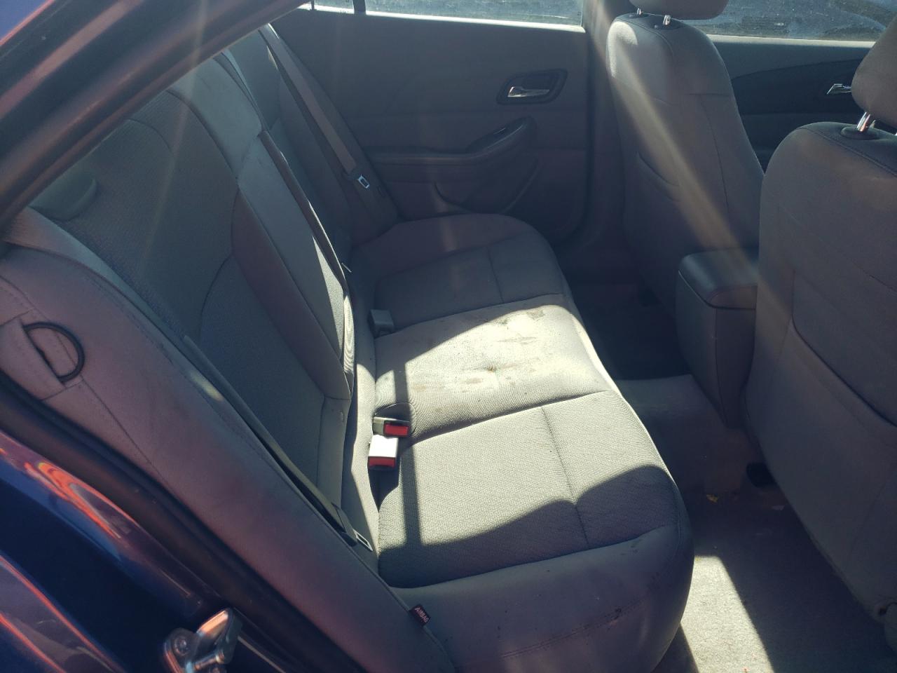 Photo 6 from auction – 2014 CHEVROLET MALIBU LS with VIN 1G11B5SL9EF239952
