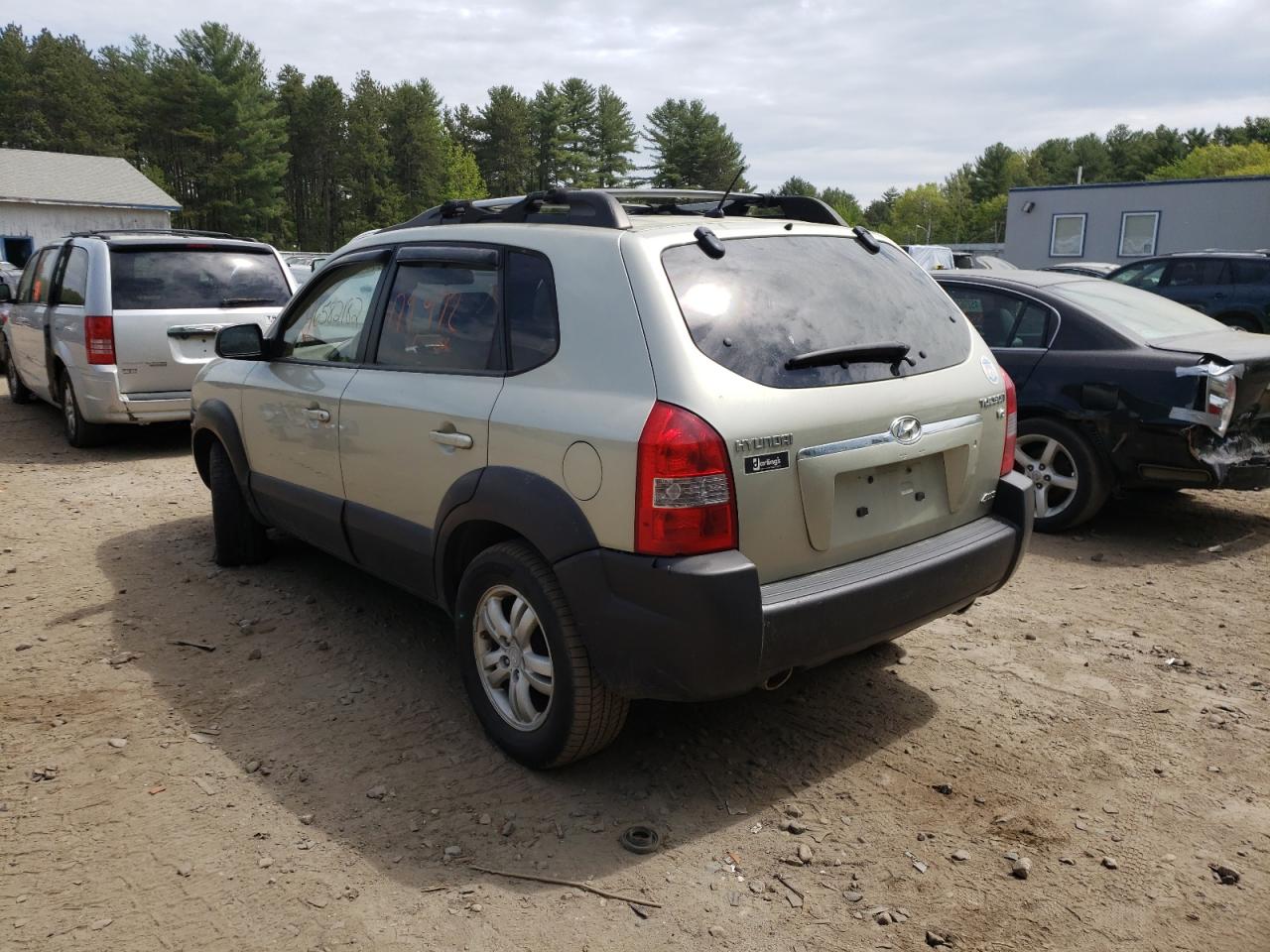 Photo 3 from auction – 2008 HYUNDAI TUCSON SE with VIN KM8JN72D98U734232