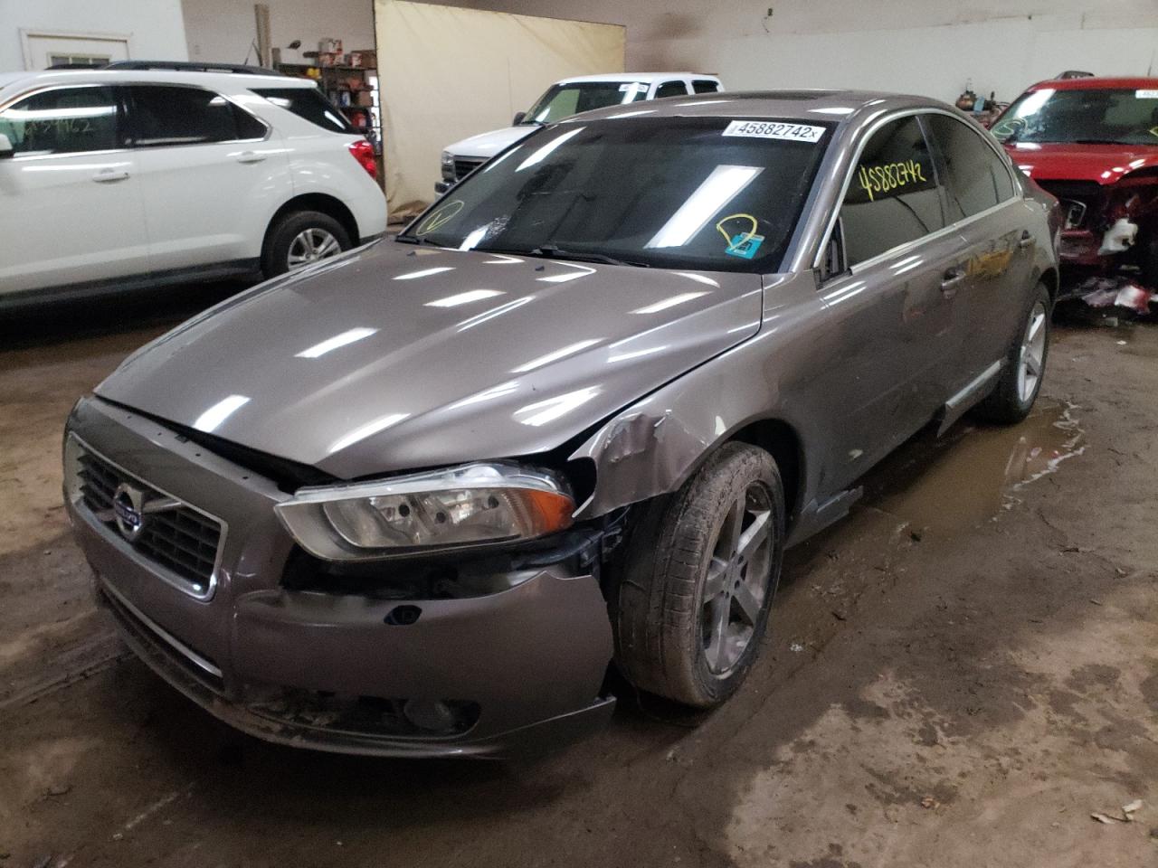 Photo 2 from auction – 2010 VOLVO S80 T6 with VIN YV1992AH2A1118375