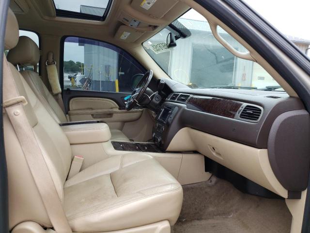 Photo 5 from auction – 2010 GMC YUKON DENA with VIN 1GKUKEEF9AR206585