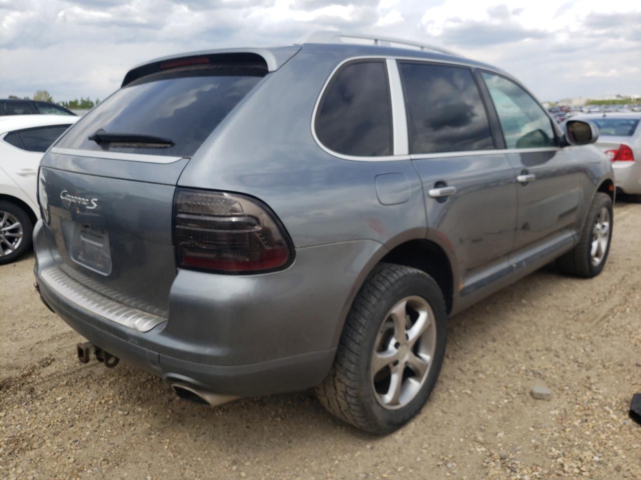 Photo 16 from auction – 2006 PORSCHE CAYENNE S with VIN WP1AB29P46LA64445