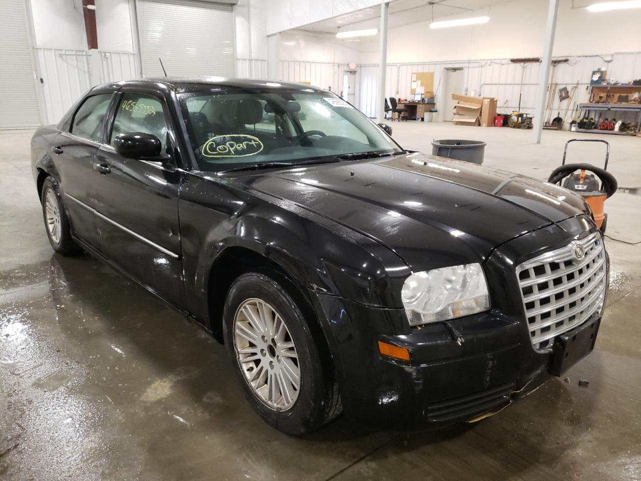 CHRYSLER 300 LX 2008 with VIN 2C3LA43R68H307504 - Photo from auction