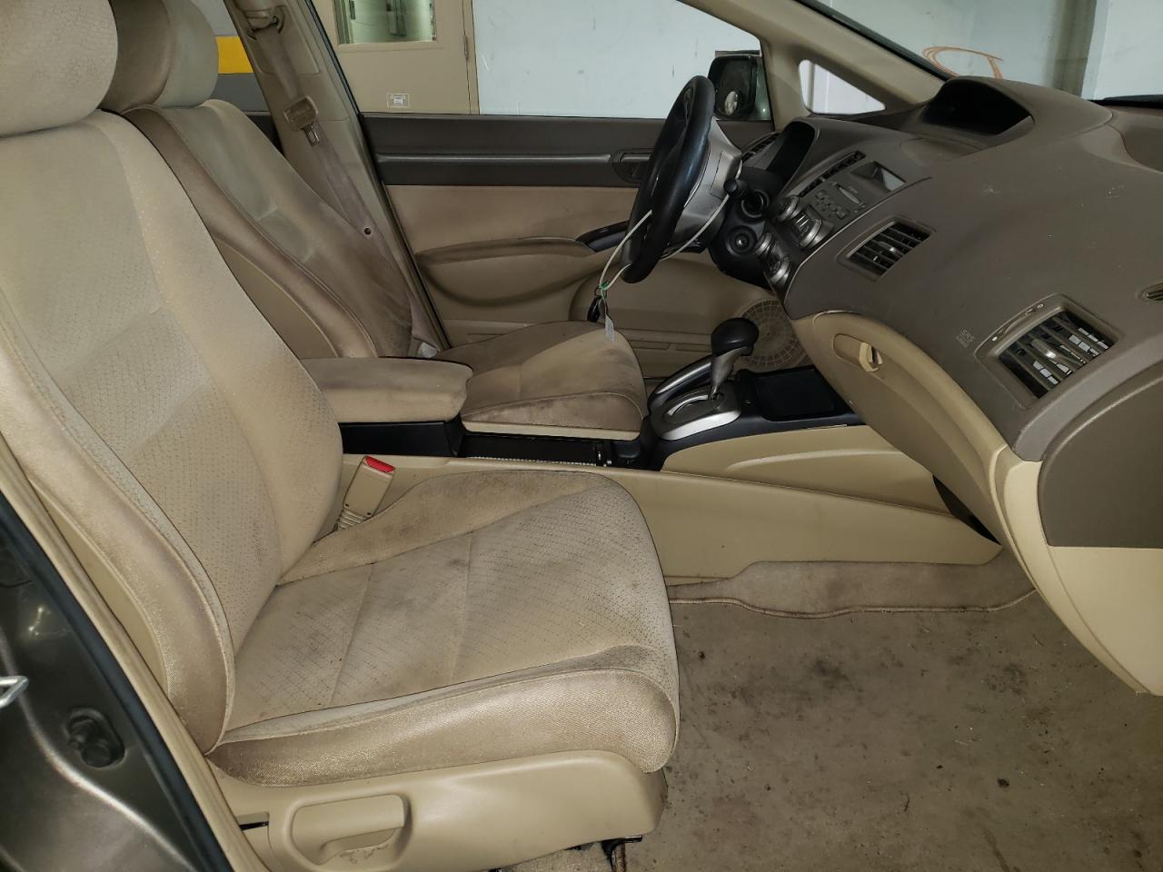 Photo 19 from auction – 2007 HONDA CIVIC HYBR with VIN JHMFA362X7S020125