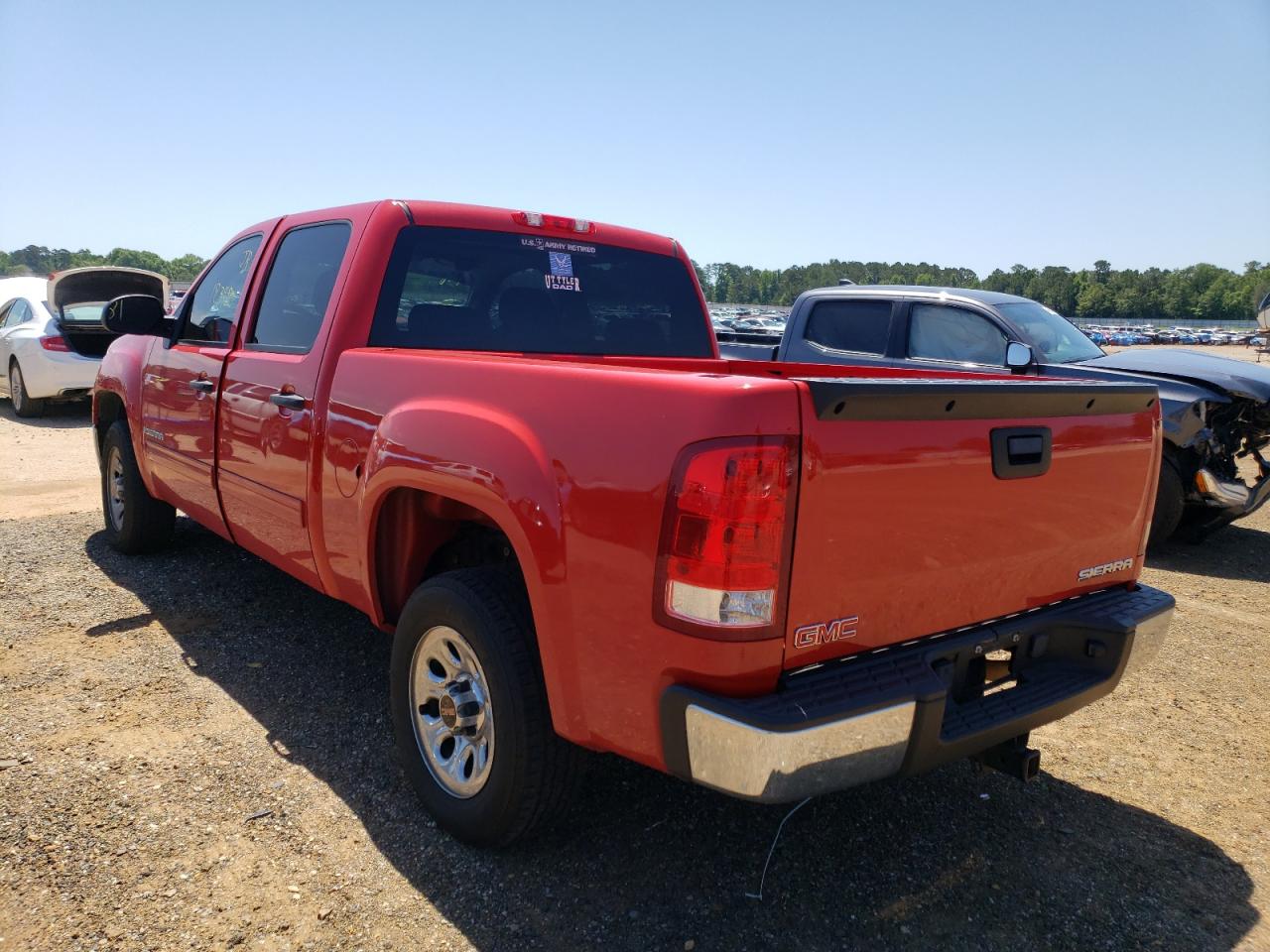 Photo 3 from auction – 2008 GMC SIERRA C15 with VIN 3GTEC13C48G108802