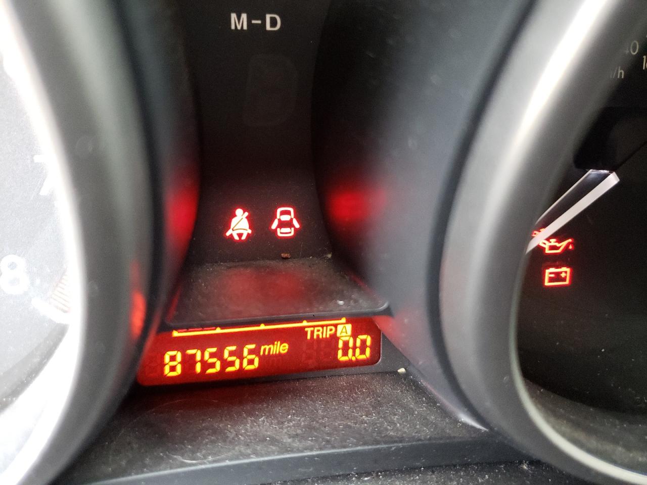 Photo 8 from auction – 2012 MAZDA 5 with VIN JM1CW2CL7C0125997