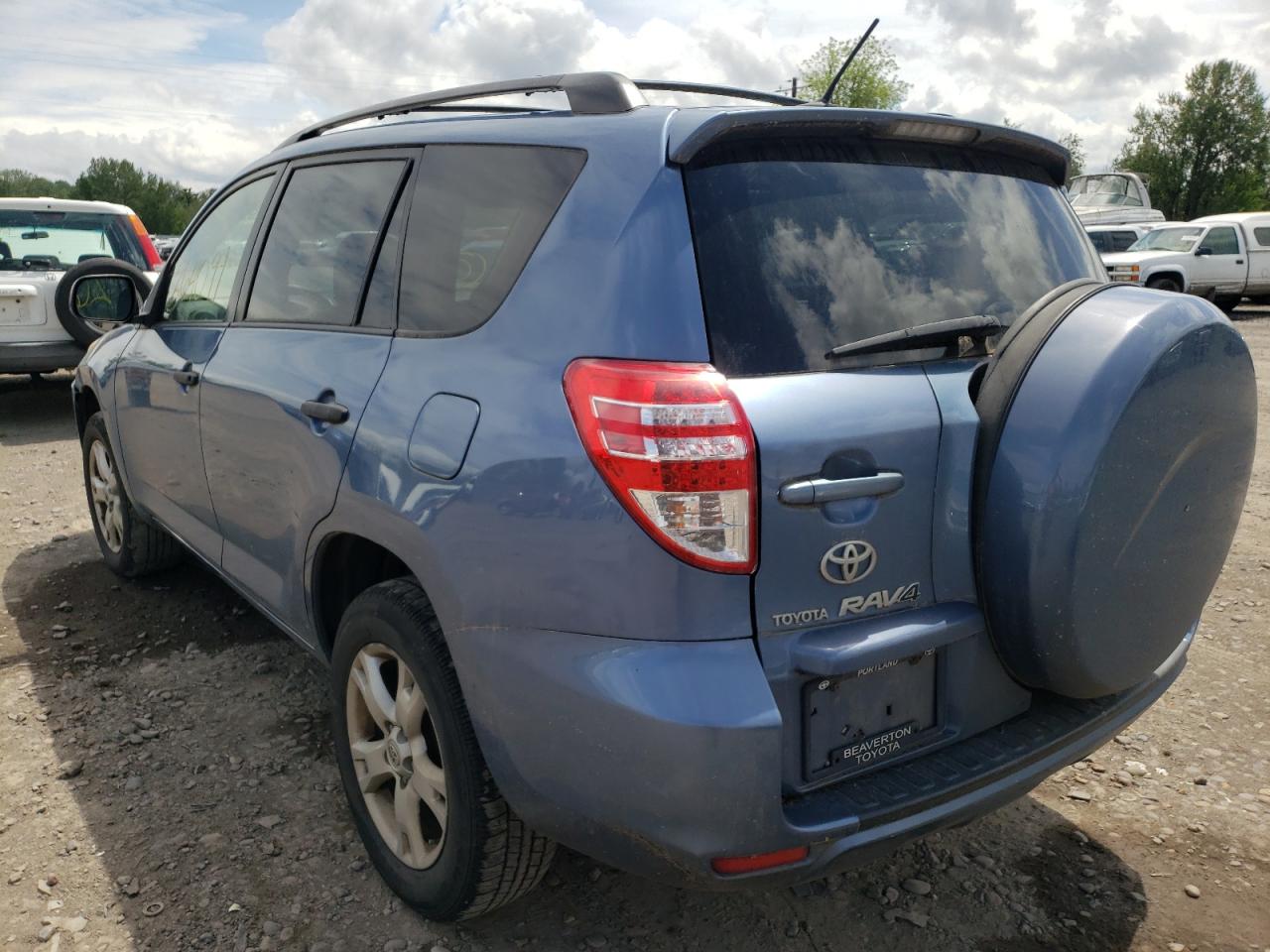 Photo 3 from auction – 2010 TOYOTA RAV4 with VIN JTMJF4DV6A5020001