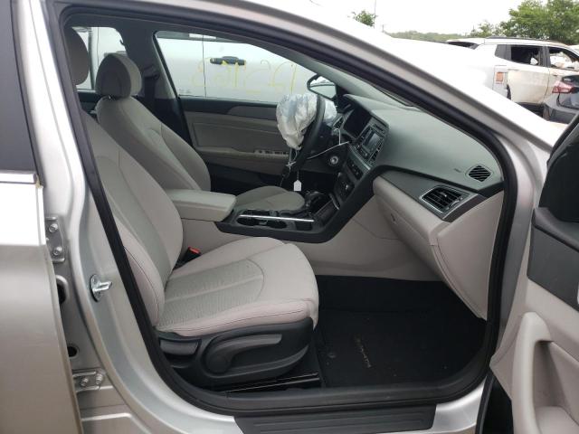 Photo 9 from auction – 2015 HYUNDAI SONATA SE with VIN 5NPE24AF5FH017611