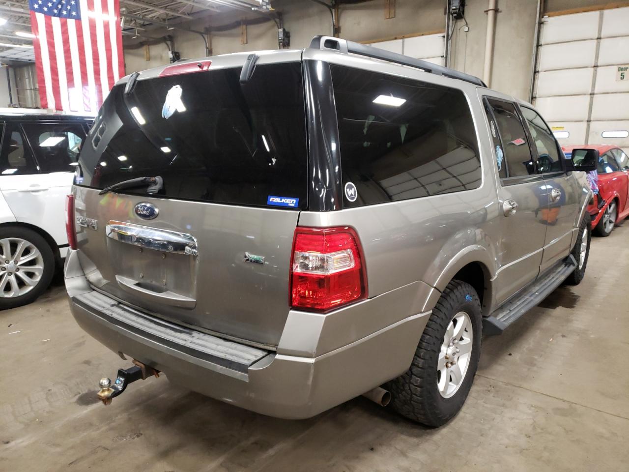 Photo 4 from auction – 2009 FORD EXPEDITION with VIN 1FMFK165X9LA11446
