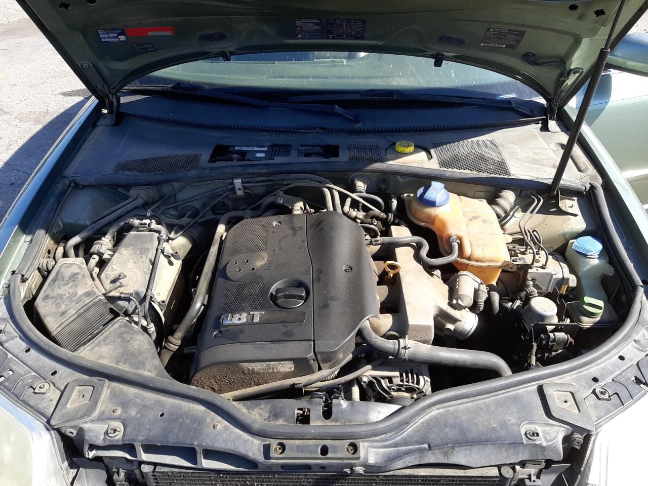 Photo 7 from auction – 2001 VOLKSWAGEN PASSAT GLS with VIN WVWPD63B01E117259