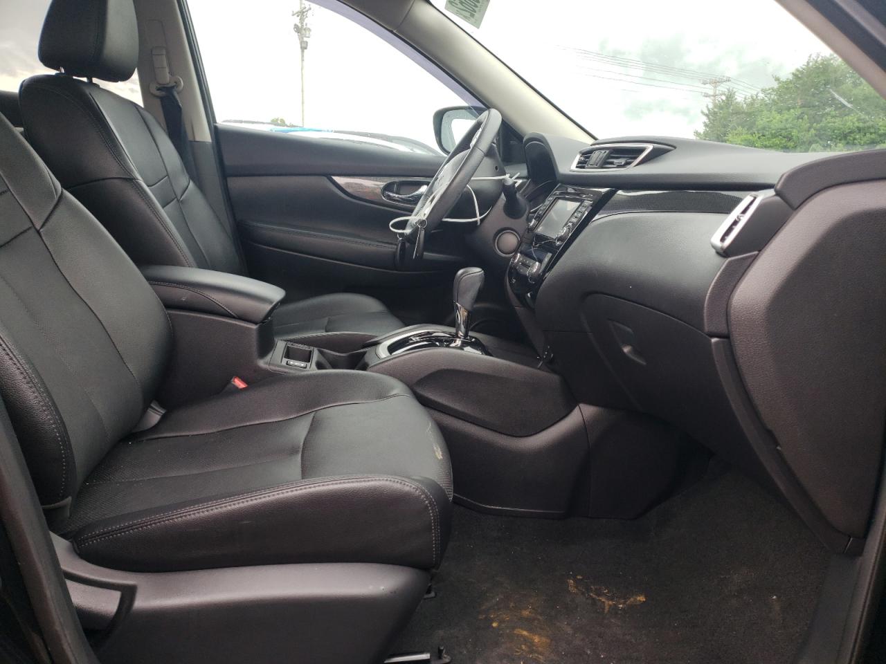 Photo 5 from auction – 2016 NISSAN ROGUE S with VIN 5N1AT2MT9GC781584