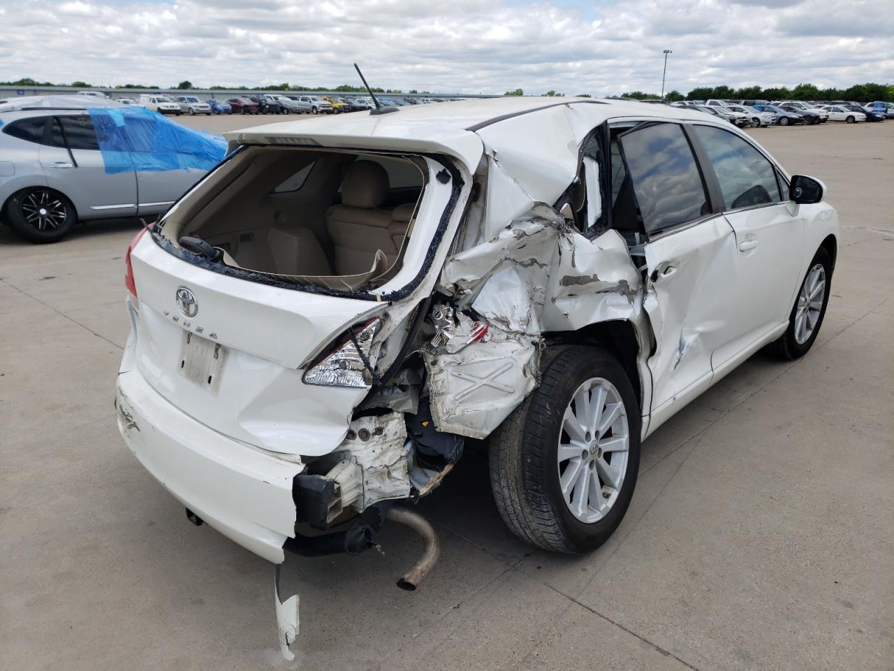 Photo 4 from auction – 2011 TOYOTA VENZA with VIN 4T3ZA3BB8BU041883