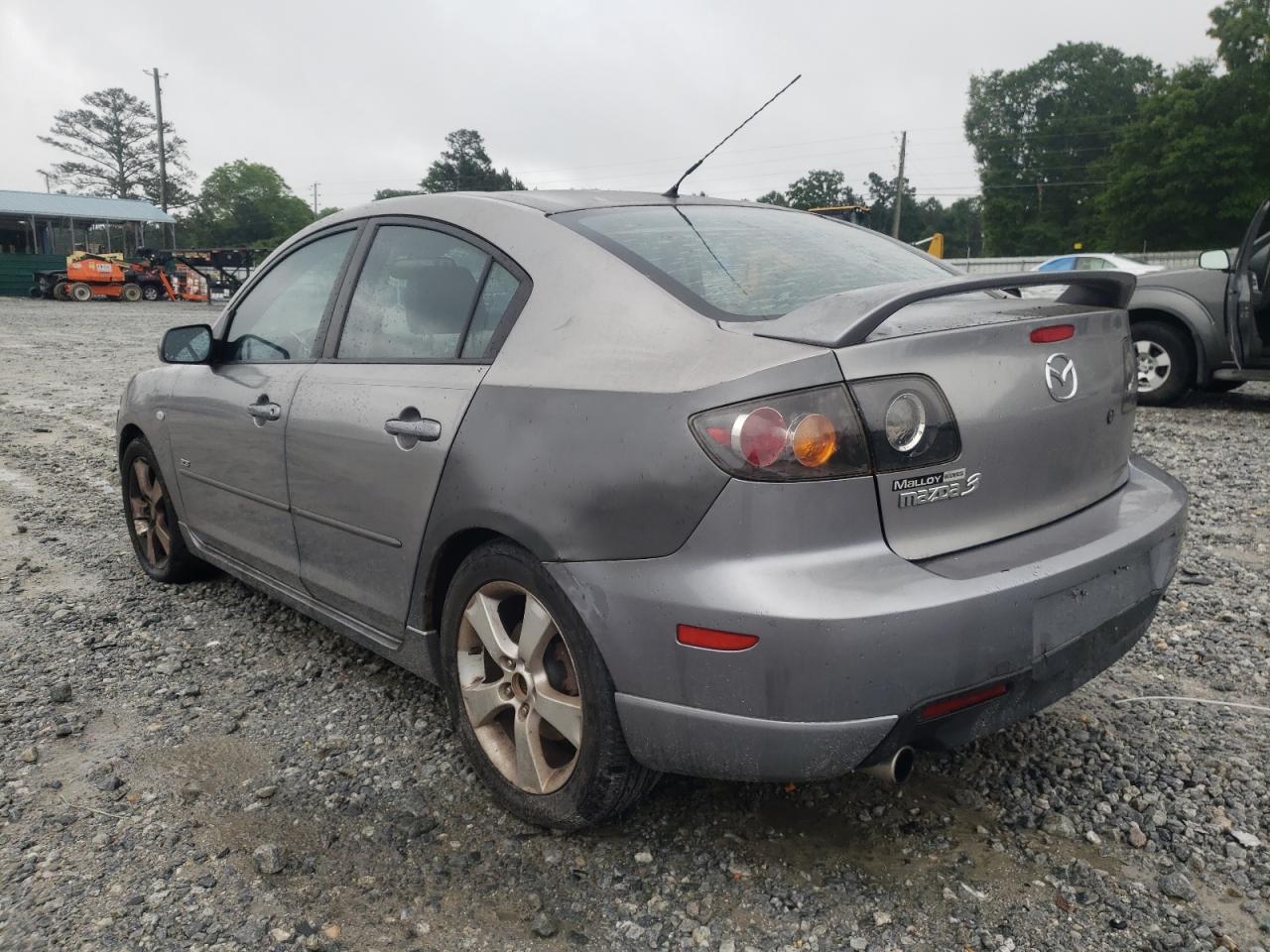 Photo 3 from auction – 2005 MAZDA 3 S with VIN JM1BK323351248630