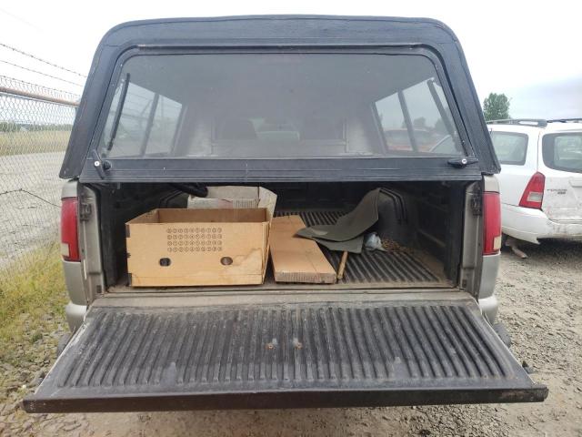 Photo 6 from auction – 2002 GMC SONOMA with VIN 1GTDT19W228233047