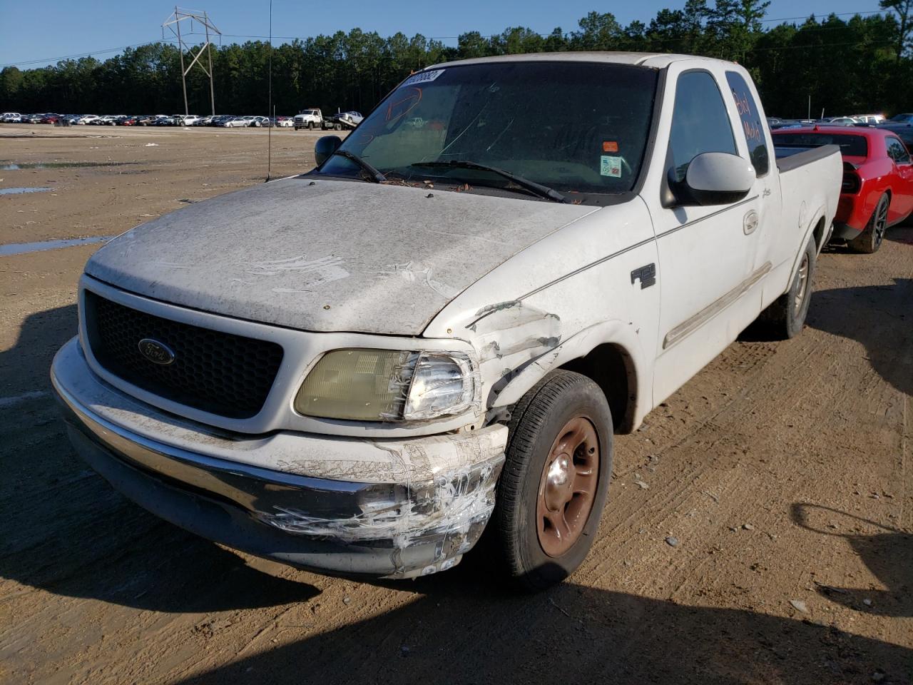 Photo 2 from auction – 2002 FORD F150 with VIN 1FTRX17W62NA28183