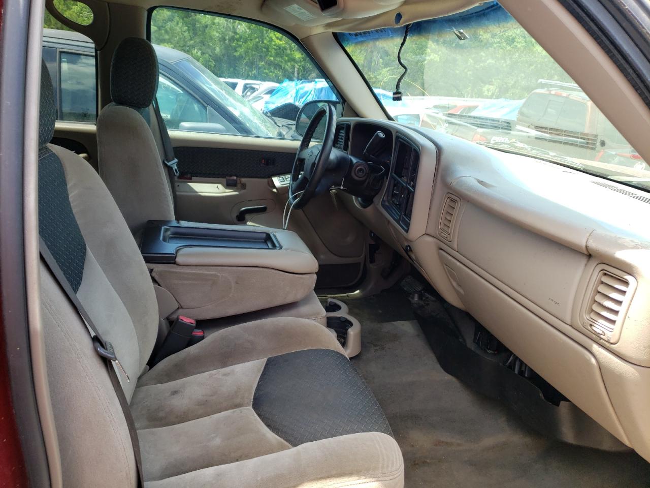 Photo 5 from auction – 2004 CHEVROLET AVALANCHE with VIN 3GNEC12T04G336542
