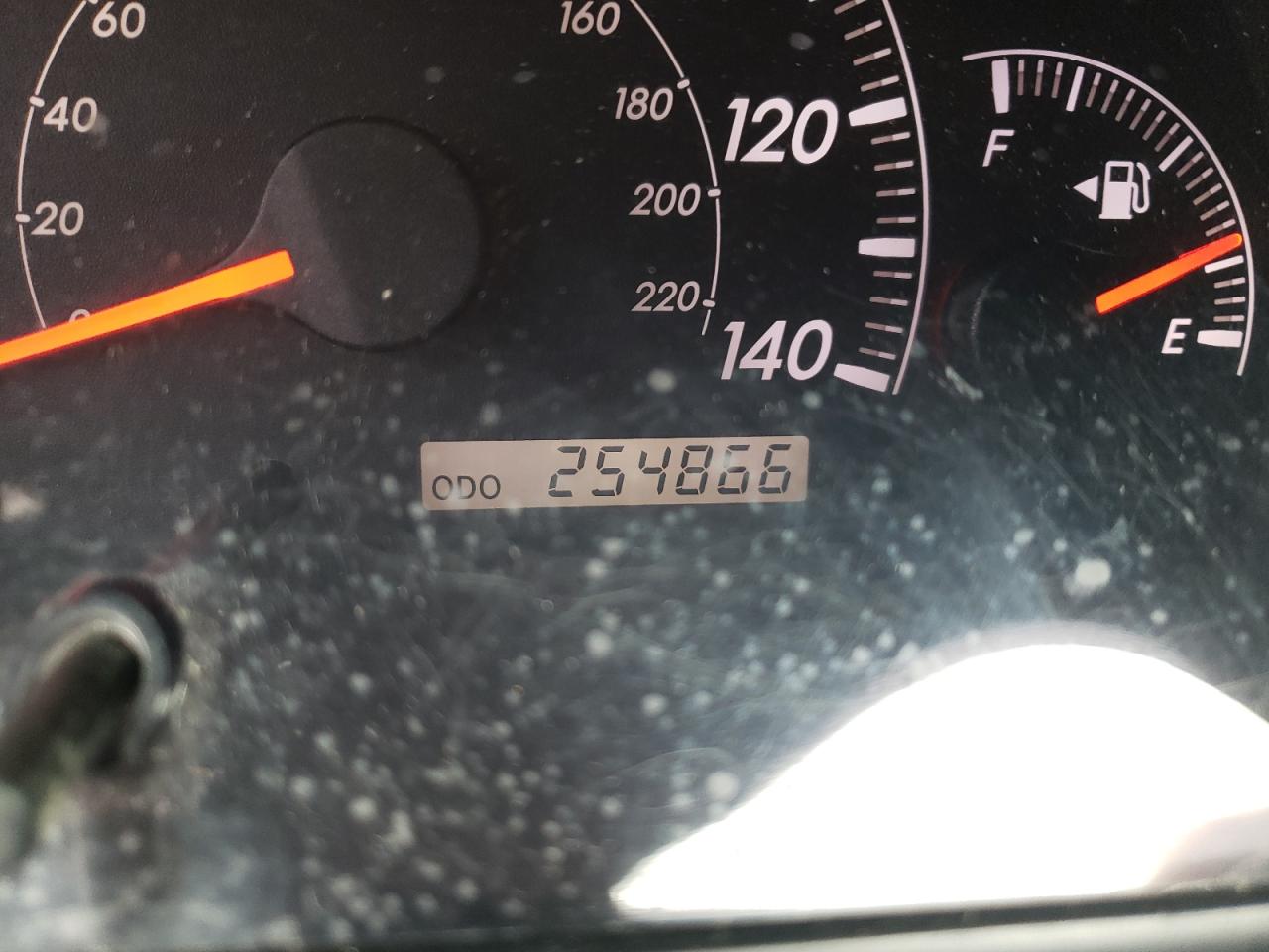 Photo 13 from auction – 2005 TOYOTA CAMRY LE with VIN 4T1BE30K25U615397