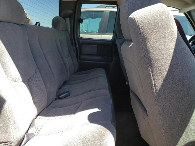 Photo 6 from auction – 2004 CHEVROLET SILVERADO with VIN 2GCEK19T241402583
