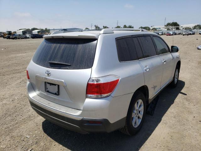 Photo 4 from auction – 2012 TOYOTA HIGHLANDER with VIN 5TDZA3EH3CS021821