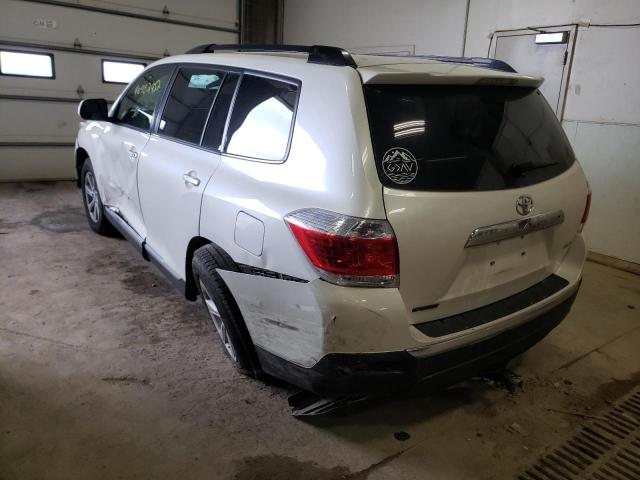 Photo 3 from auction – 2013 TOYOTA HIGHLANDER with VIN 5TDBK3EH8DS225885