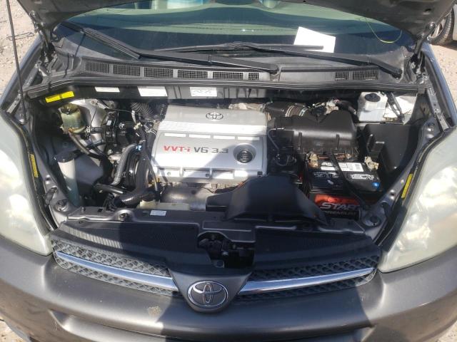 Photo 7 from auction – 2005 TOYOTA SIENNA XLE with VIN 5TDBA22C55S032407