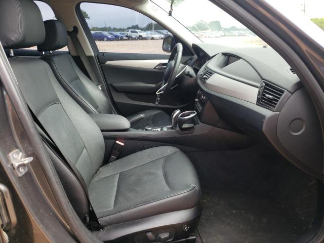 Photo 5 from auction – 2015 BMW X1 SDRIVE2 with VIN WBAVM1C51FVW58488