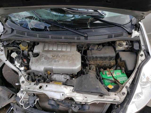Photo 7 from auction – 2010 TOYOTA SIENNA XLE with VIN 5TDYK4CC4AS327445