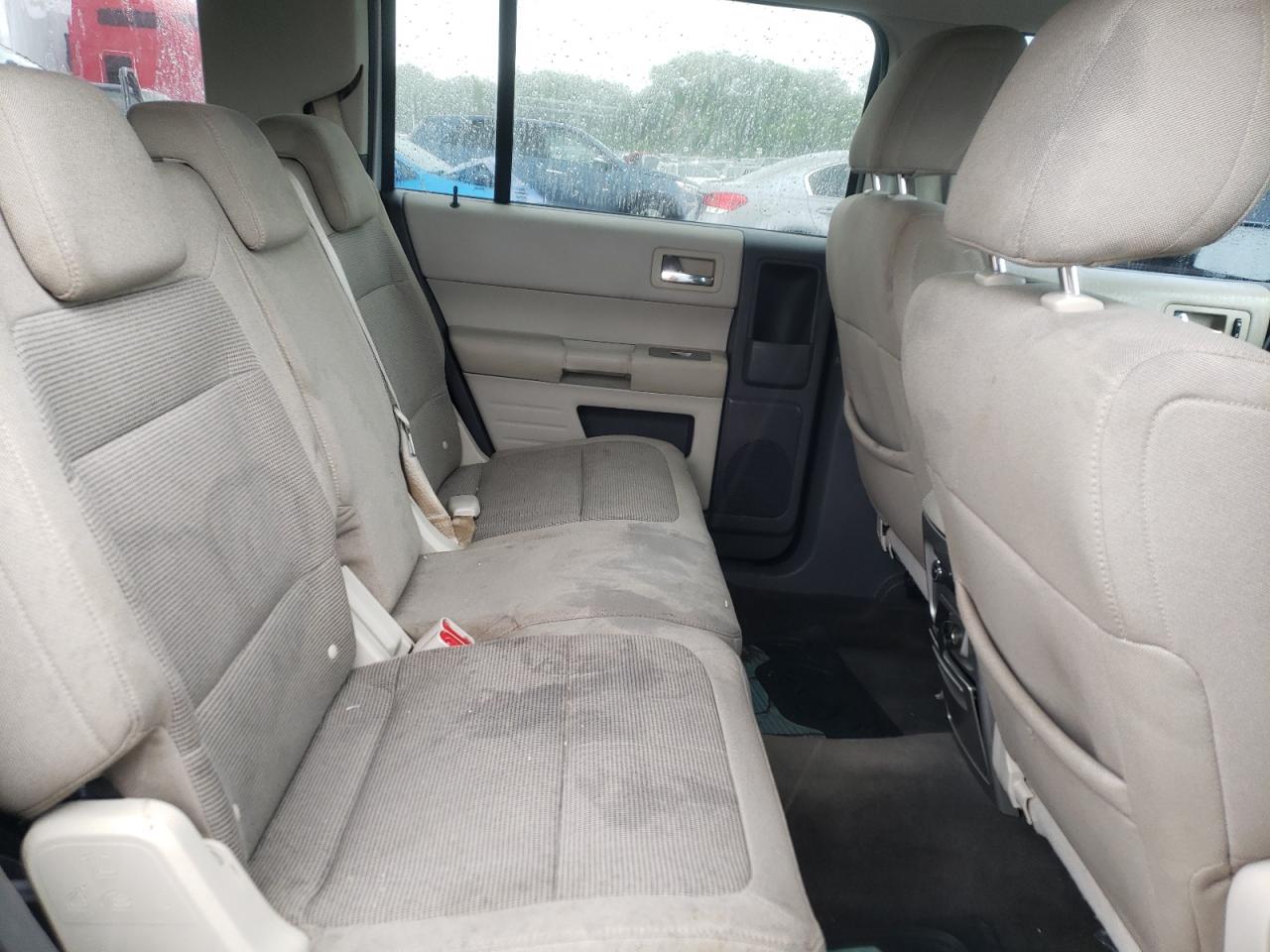 Photo 6 from auction – 2010 FORD FLEX SE with VIN 2FMGK5BC4ABA43037