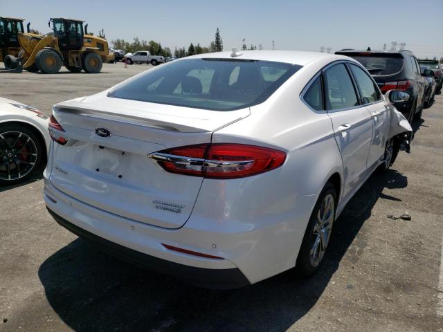 Photo 4 from auction – 2019 FORD FUSION TIT with VIN 3FA6P0RU8KR209023