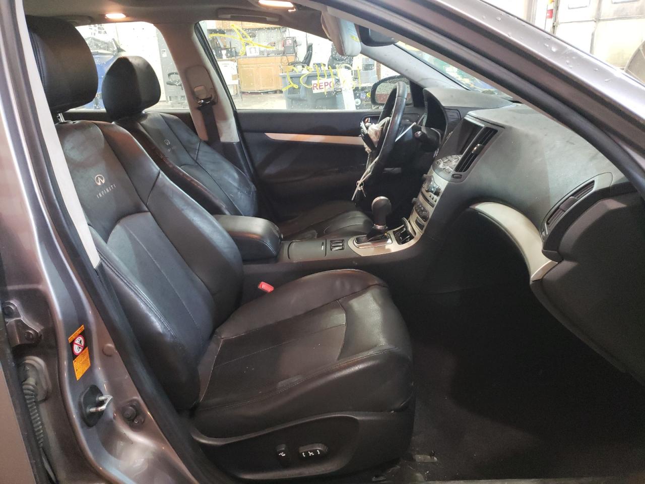 Photo 19 from auction – 2008 INFINITI G35 with VIN JNKBV61E38M211784