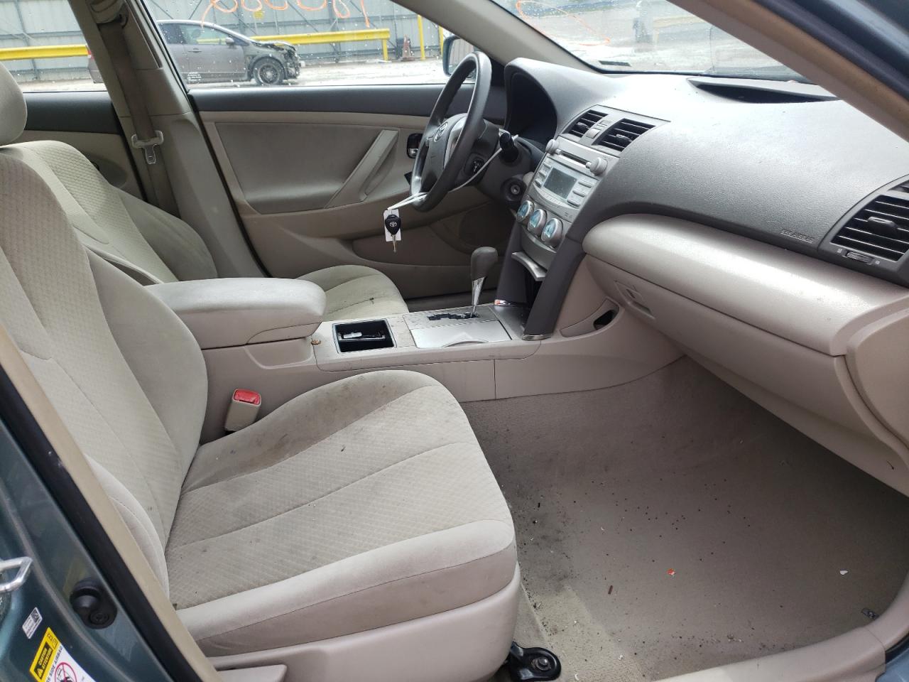 Photo 5 from auction – 2009 TOYOTA CAMRY BASE with VIN 4T4BE46K29R111389