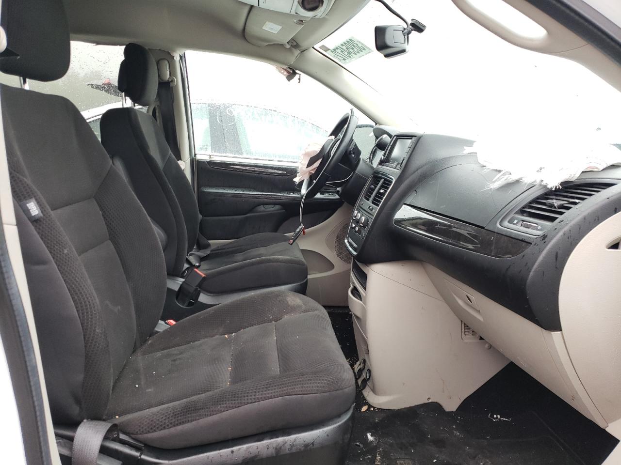 Photo 5 from auction – 2017 DODGE GRAND CARA with VIN 2C4RDGBG7HR831141