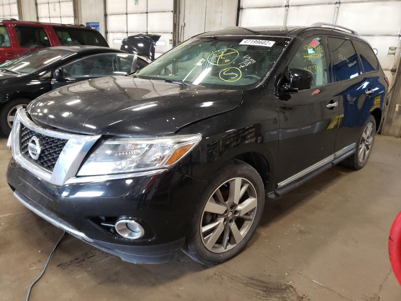 Photo 2 from auction – 2014 NISSAN PATHFINDER with VIN 5N1AR2MM3EC626503