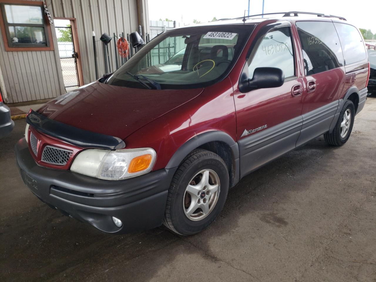 Photo 2 from auction – 2001 PONTIAC MONTANA with VIN 1GMDX03E61D245394